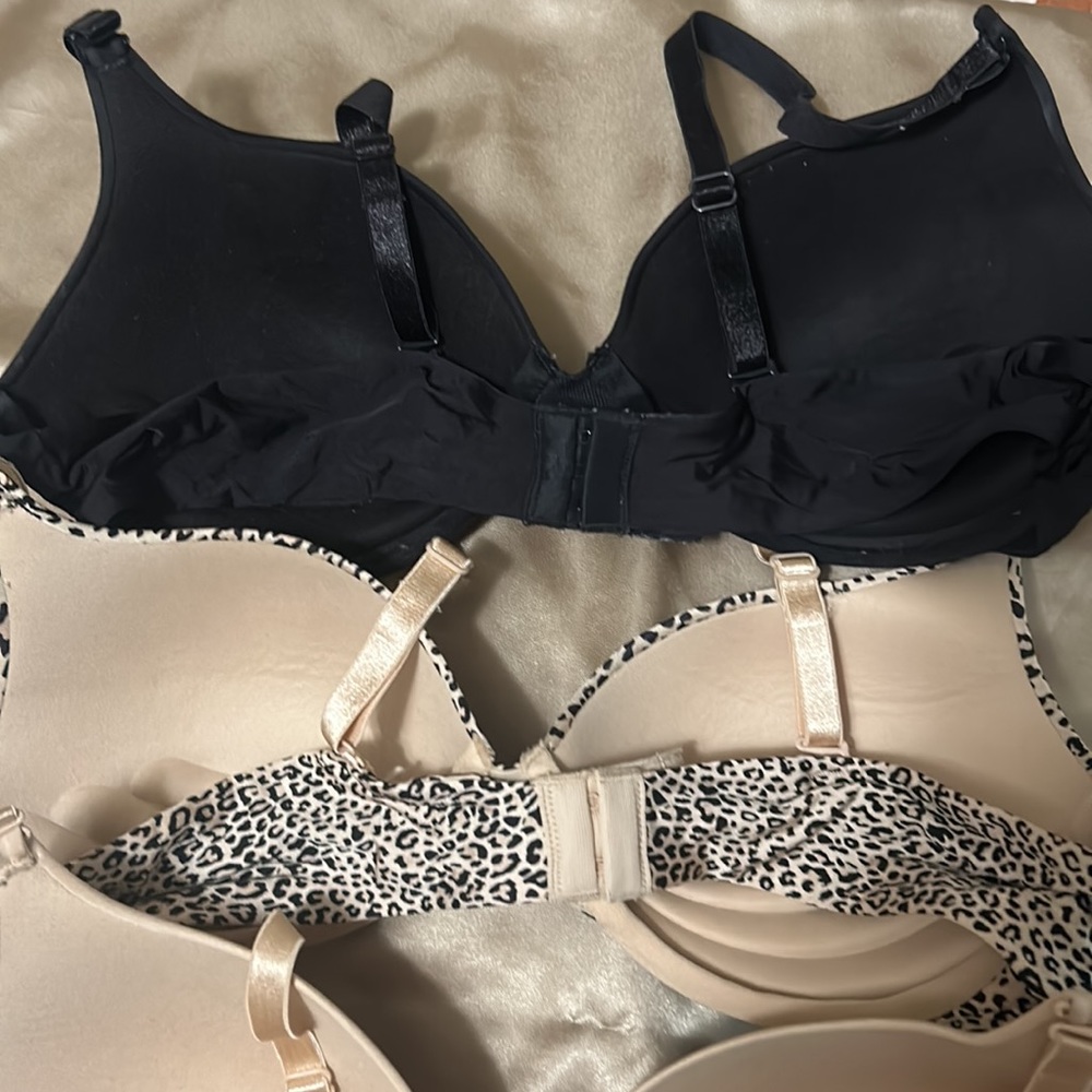 Set of 4 Barely There Underwire Push-up Bras - Picture 3 of 3
